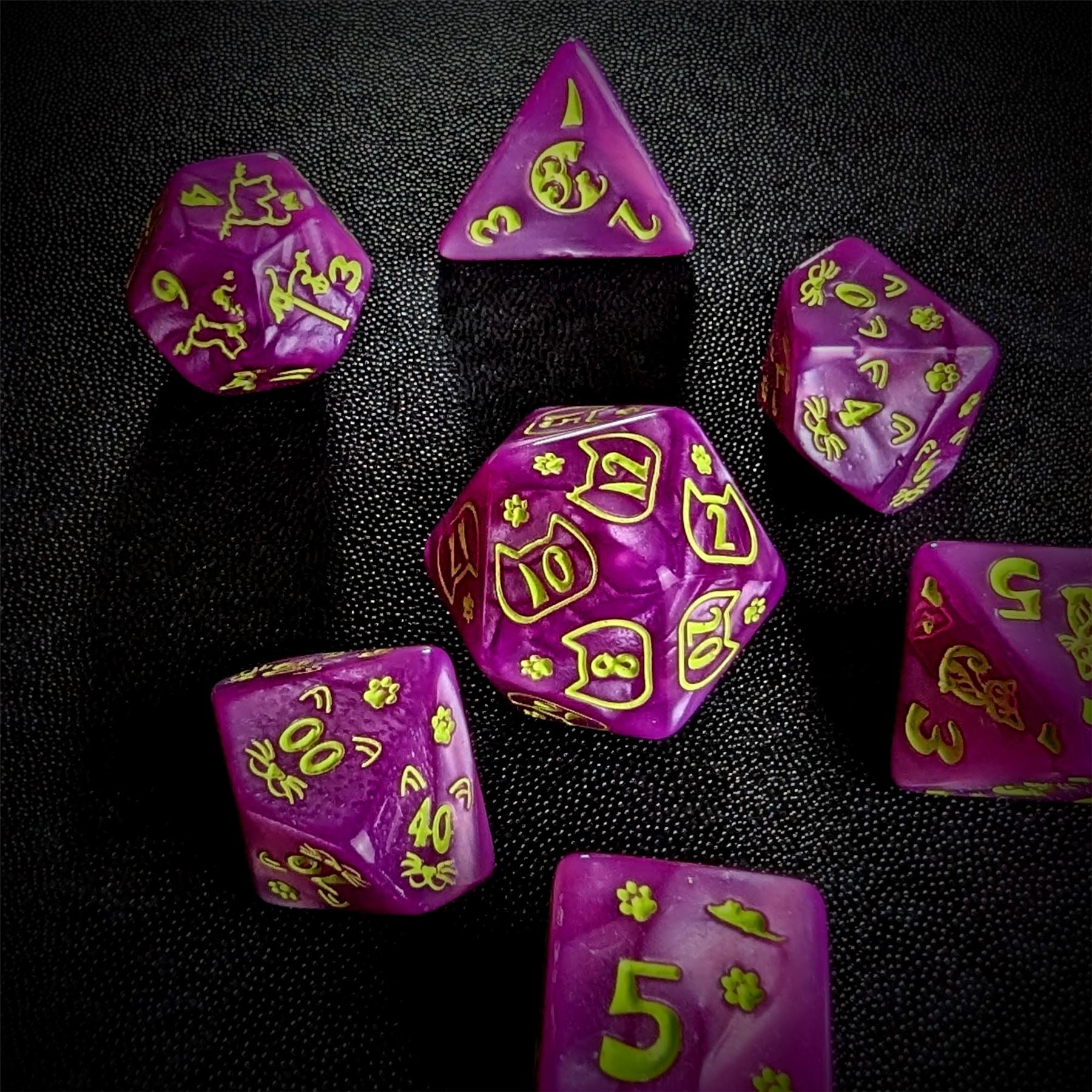 Yellow Cats on Pink Acrylic - 7pcs RPG Full Dice Set