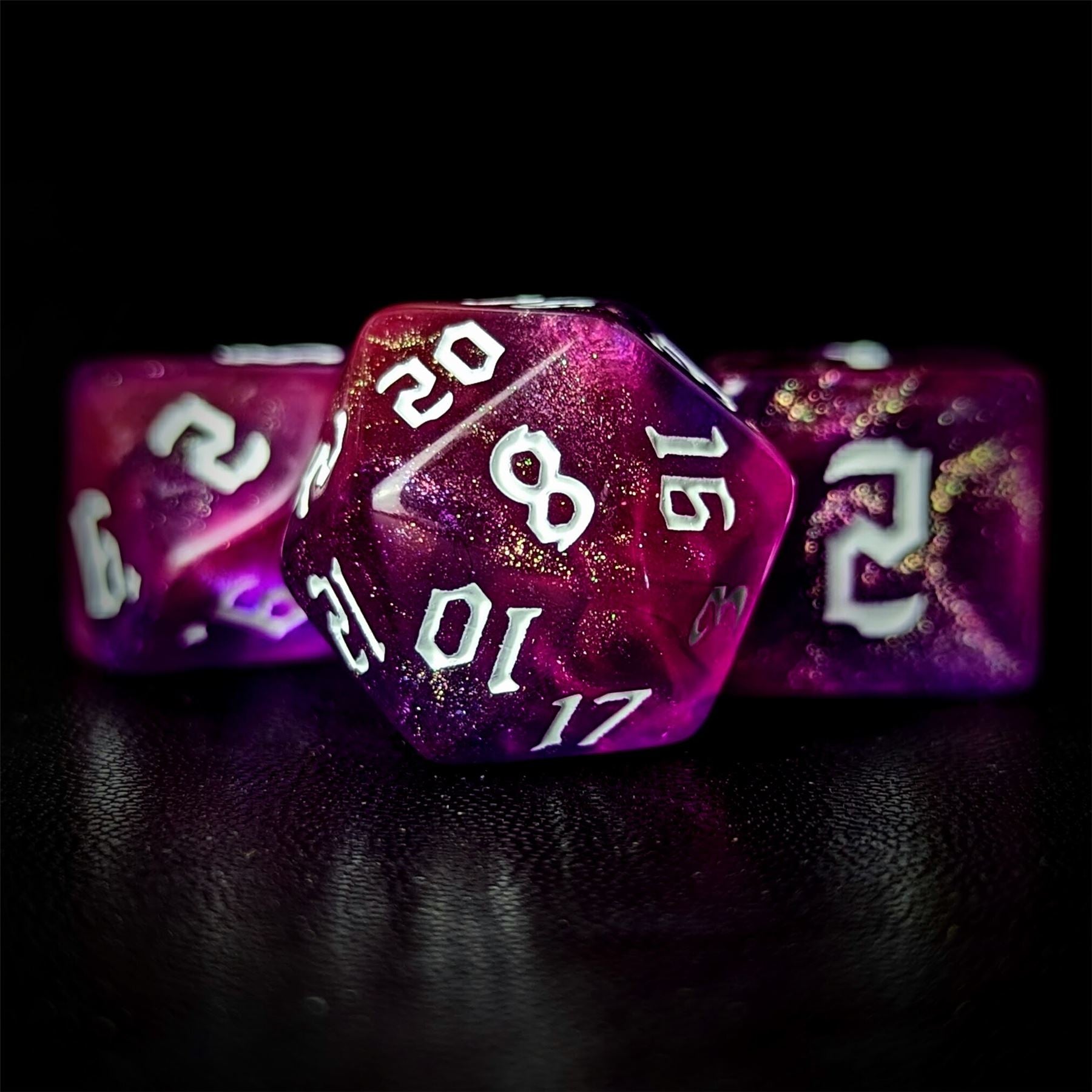 Glitter in Pink & Purple Acrylic - 7pcs RPG Full Dice Set
