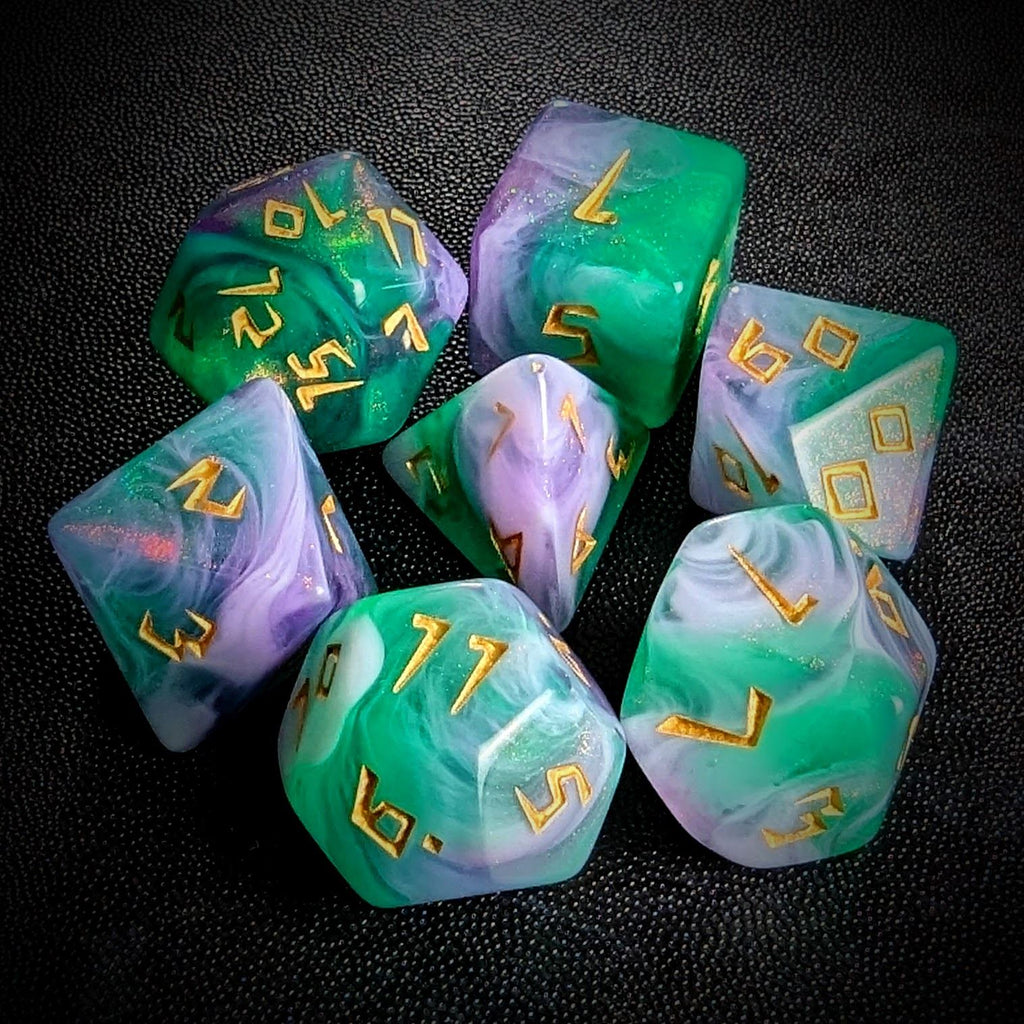 Glitter in Green & Purple Acrylic - 7pcs RPG Full Dice Set