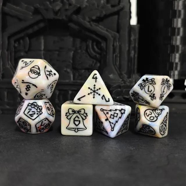 7pcs Dice Acrylic Pattern Christmas Black Font Multi White
