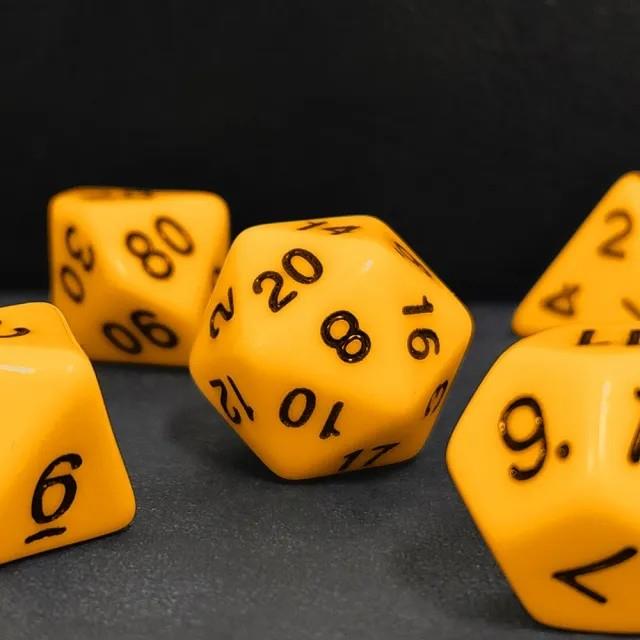 7pcs Dice Acrylic Blend Black Font Solid Yellow