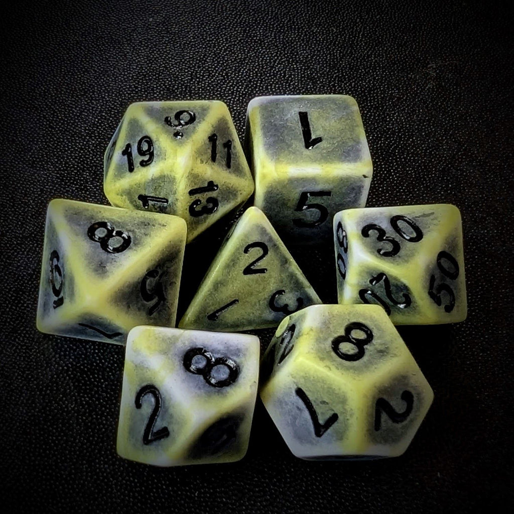 Washed Yellow on White Acrylic - 7pcs RPG Full Dice Set