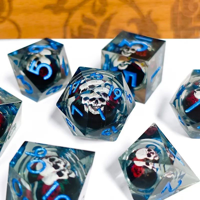 Skull & Roses in Clear Filled Sharp Resin - 7pcs RPG Dice Set