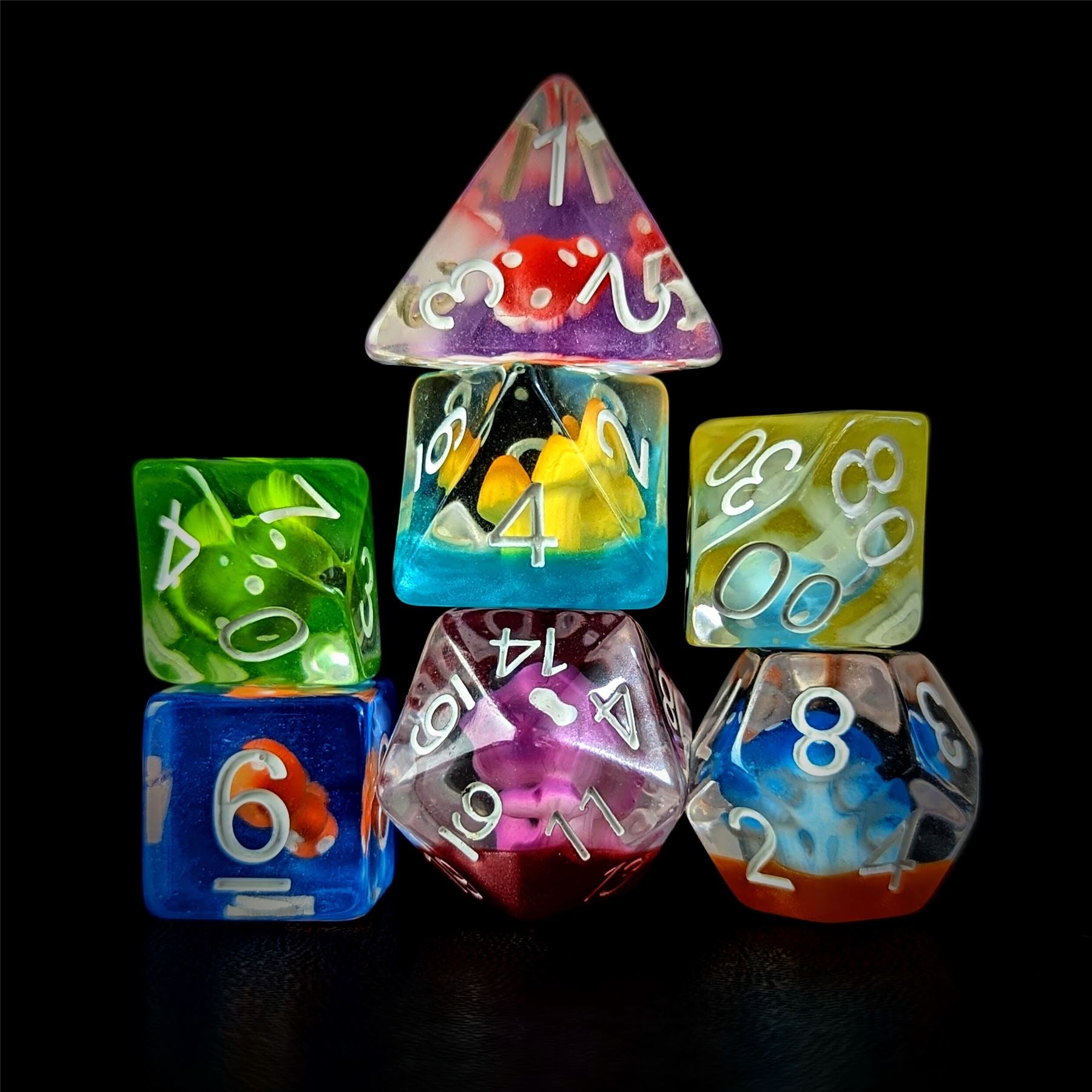 Multicolour Mashroom in Clear Resin - 7pcs RPG Full Dice Set