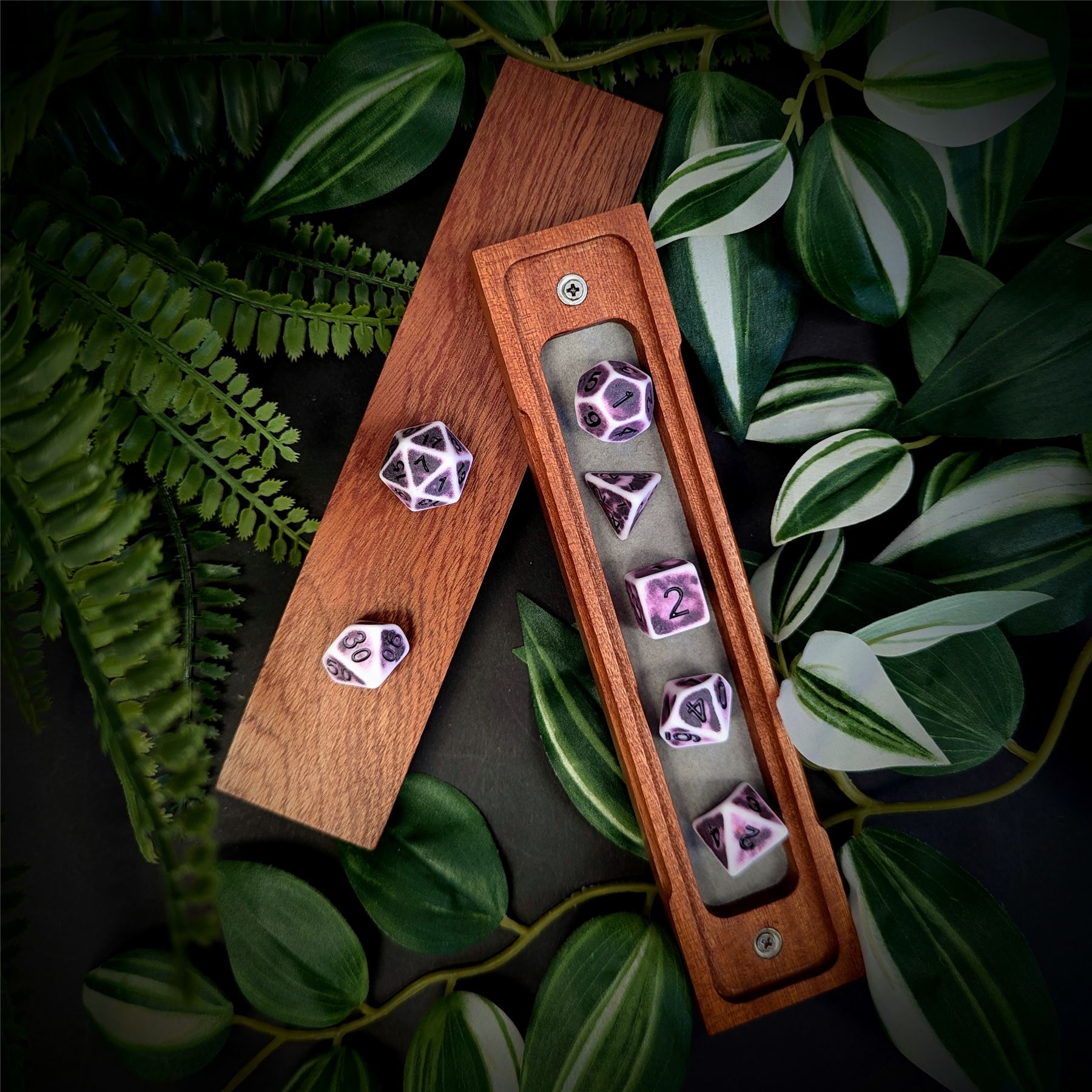 Washed Purple on White Acrylic - 7pcs RPG Full Dice Set