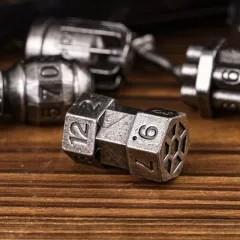 7pcs Dice Metal Bomb Worn Silver