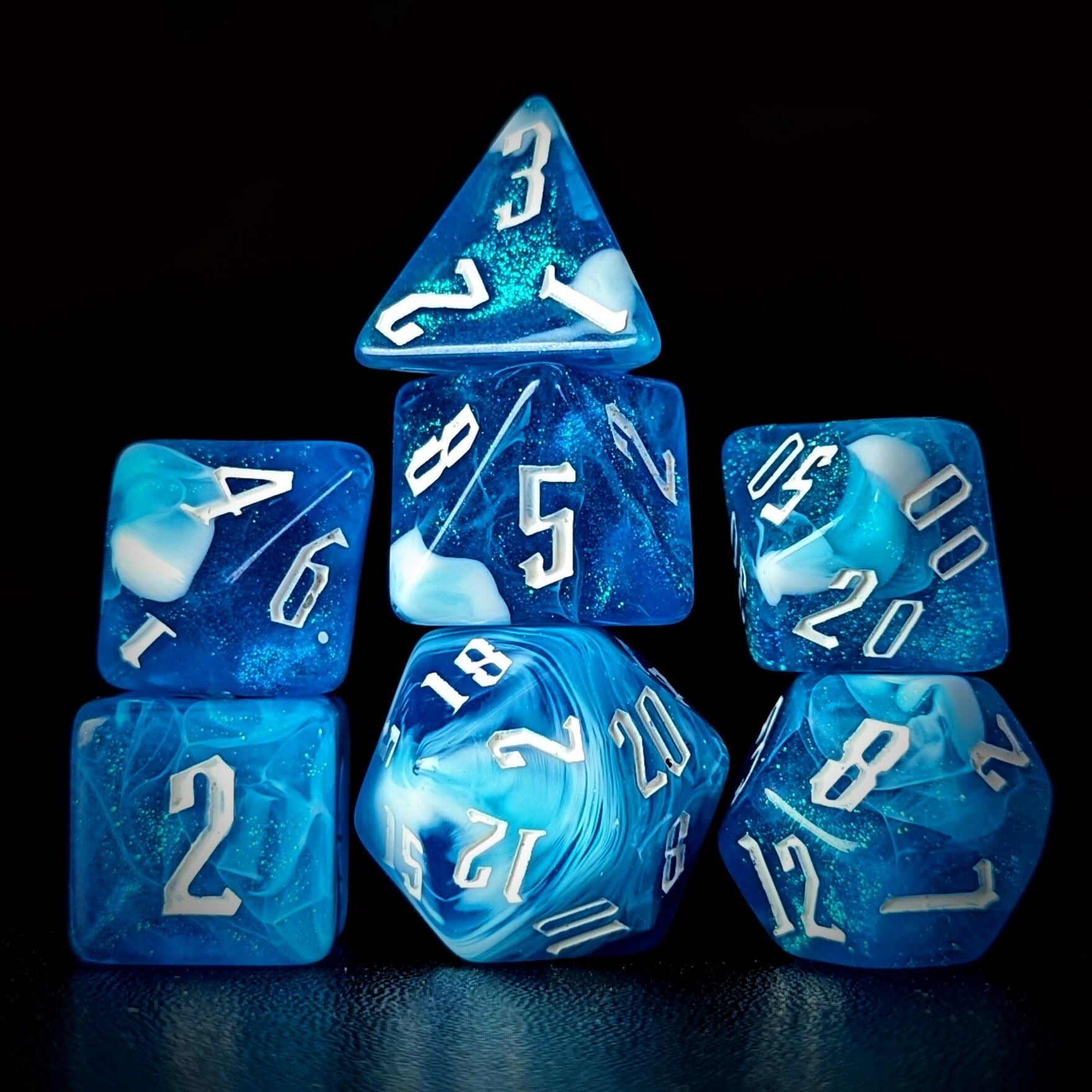 Glitter in Blue & White Acrylic - 7pcs RPG Full Dice Set