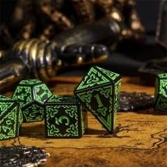 Green Celtic Knot on Black Acrylic - 7pcs RPG Full Dice Set