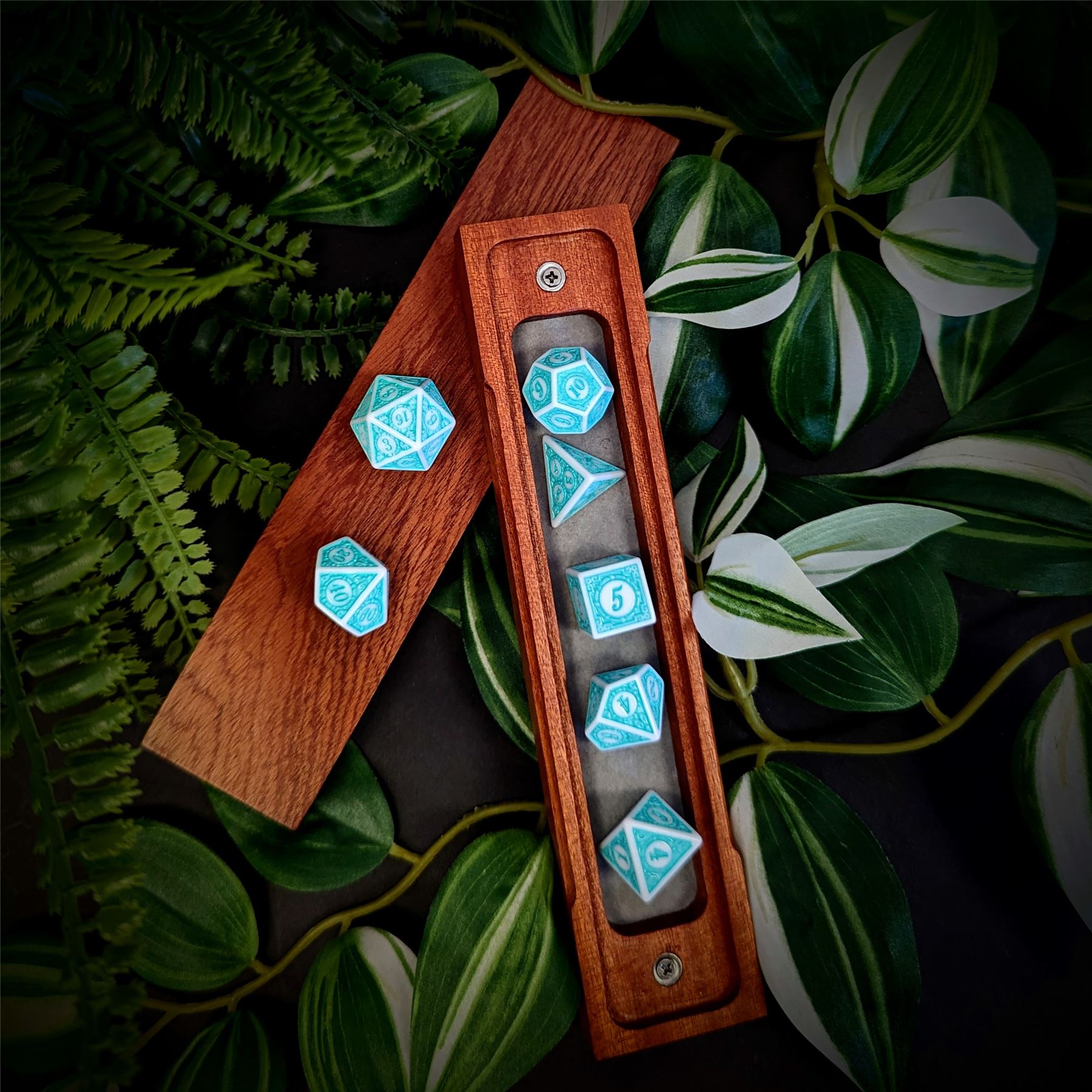 Cyan Lattice on White Acrylic - 7pcs RPG Full Dice Set