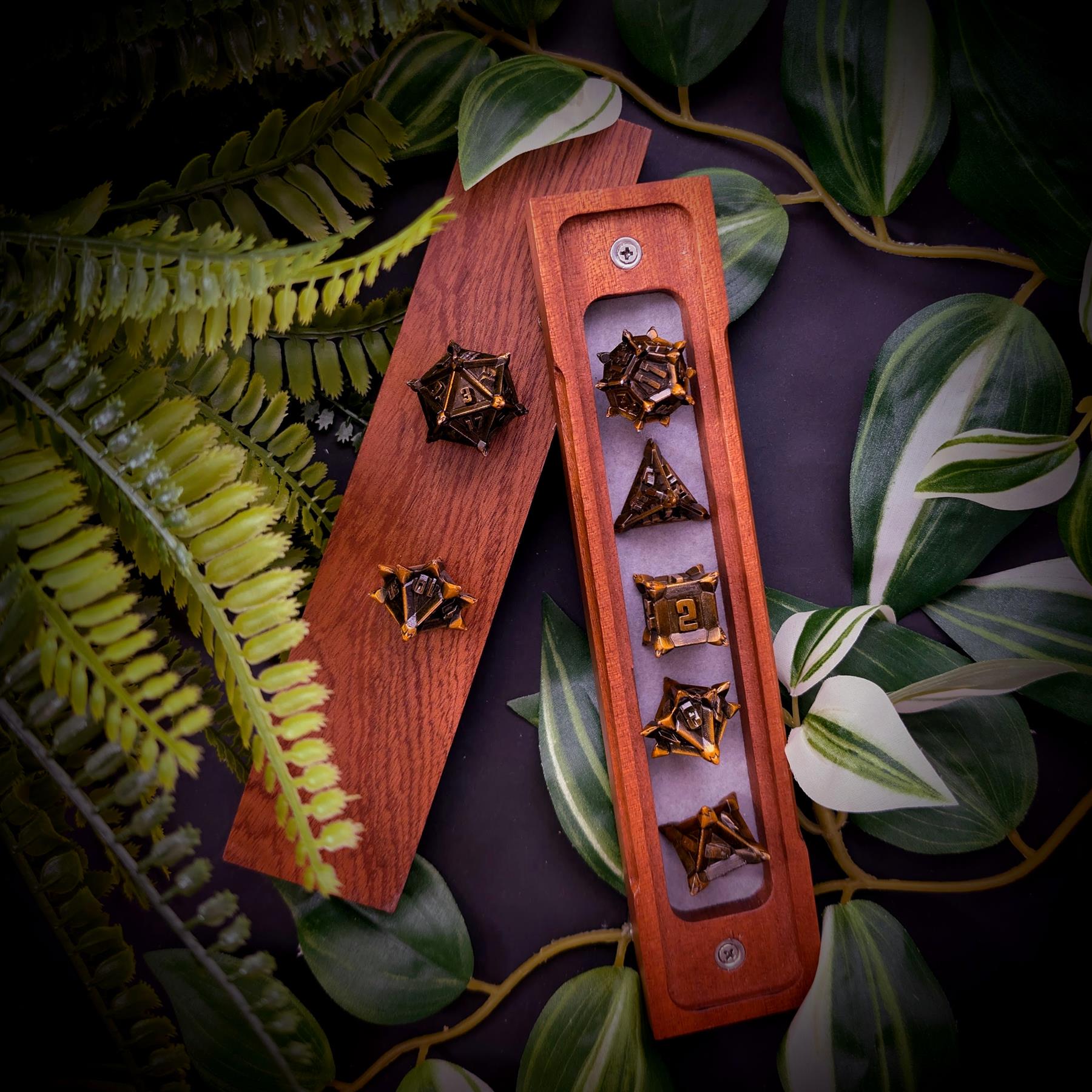 7pcs RPG Dice Set - Spiky Gold Metal