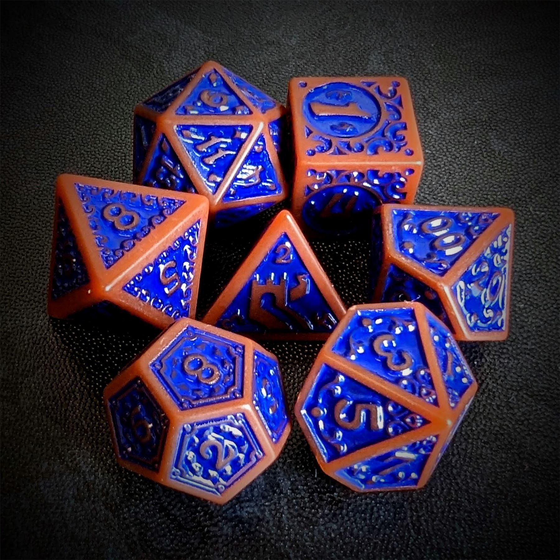 Blue Vines on Brown Acrylic - 7pcs RPG Full Dice Set