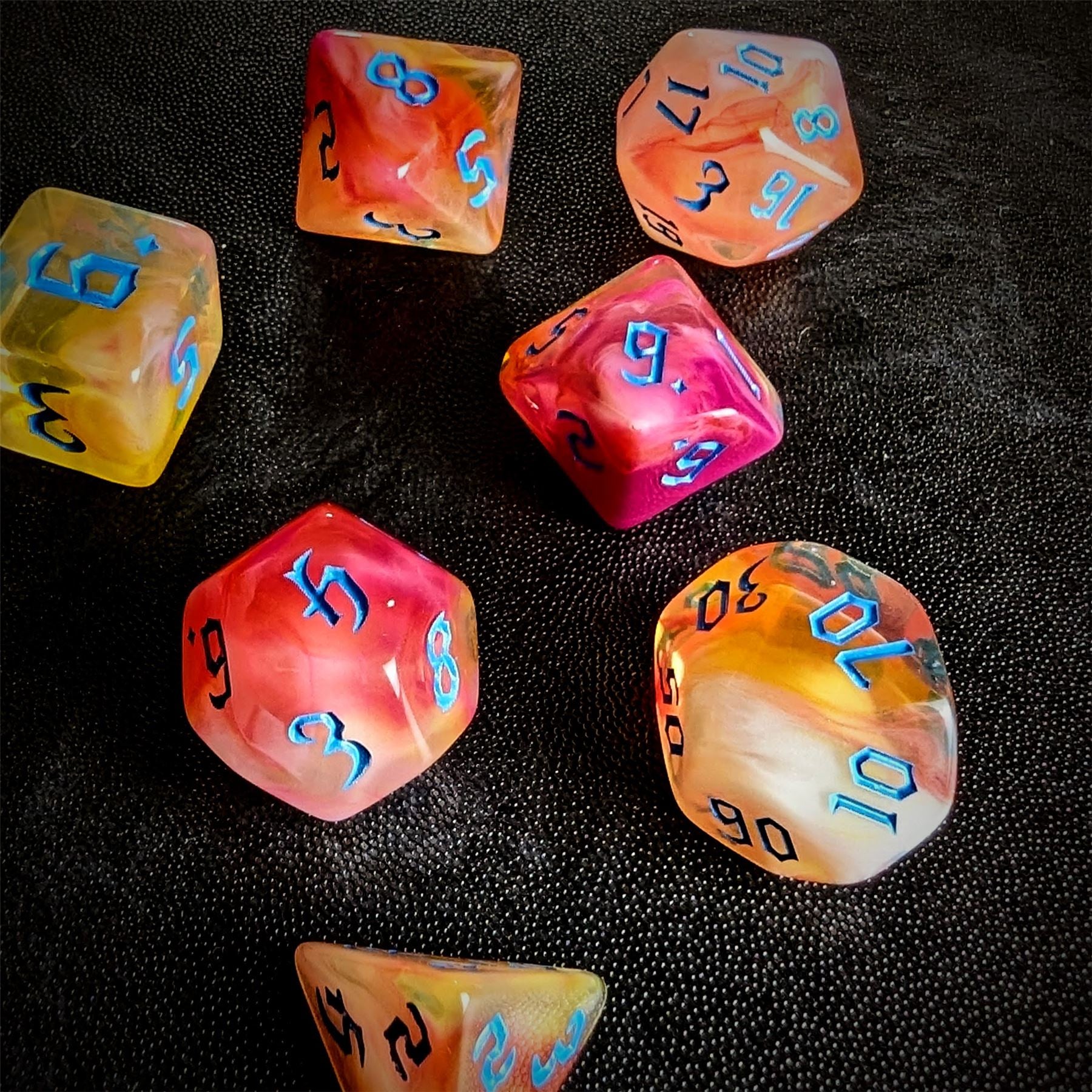 Blend of White & Orange Acrylic - 7pcs RPG Full Dice Set