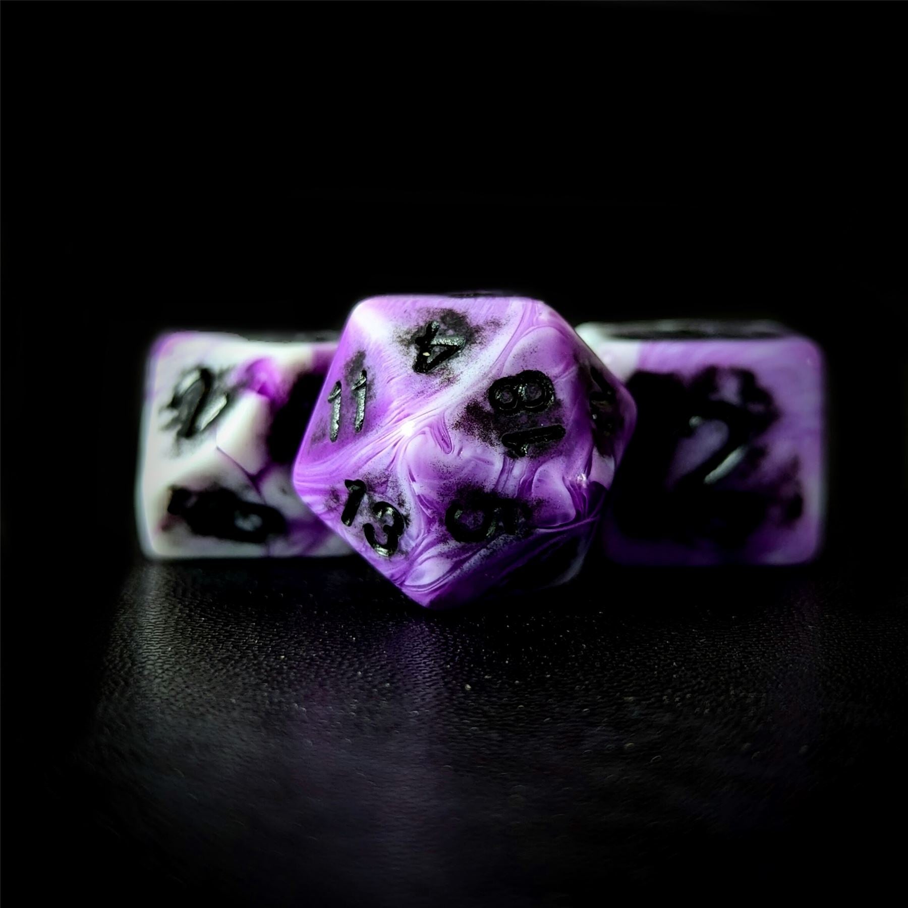 Washed Purple on White Acrylic - 7pcs RPG Full Dice Set