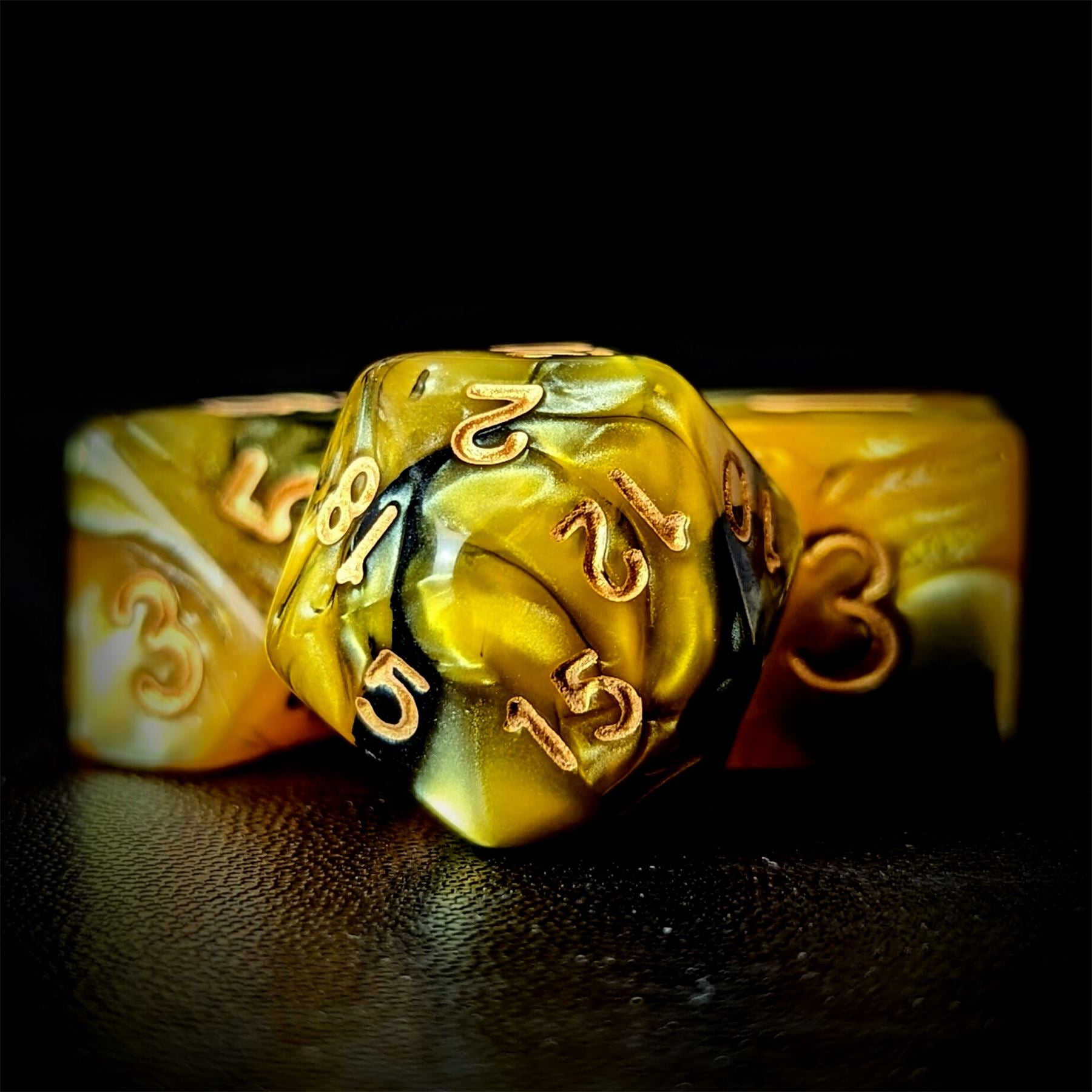Blend of Black & Gold Acrylic - 7pcs RPG Full Dice Set