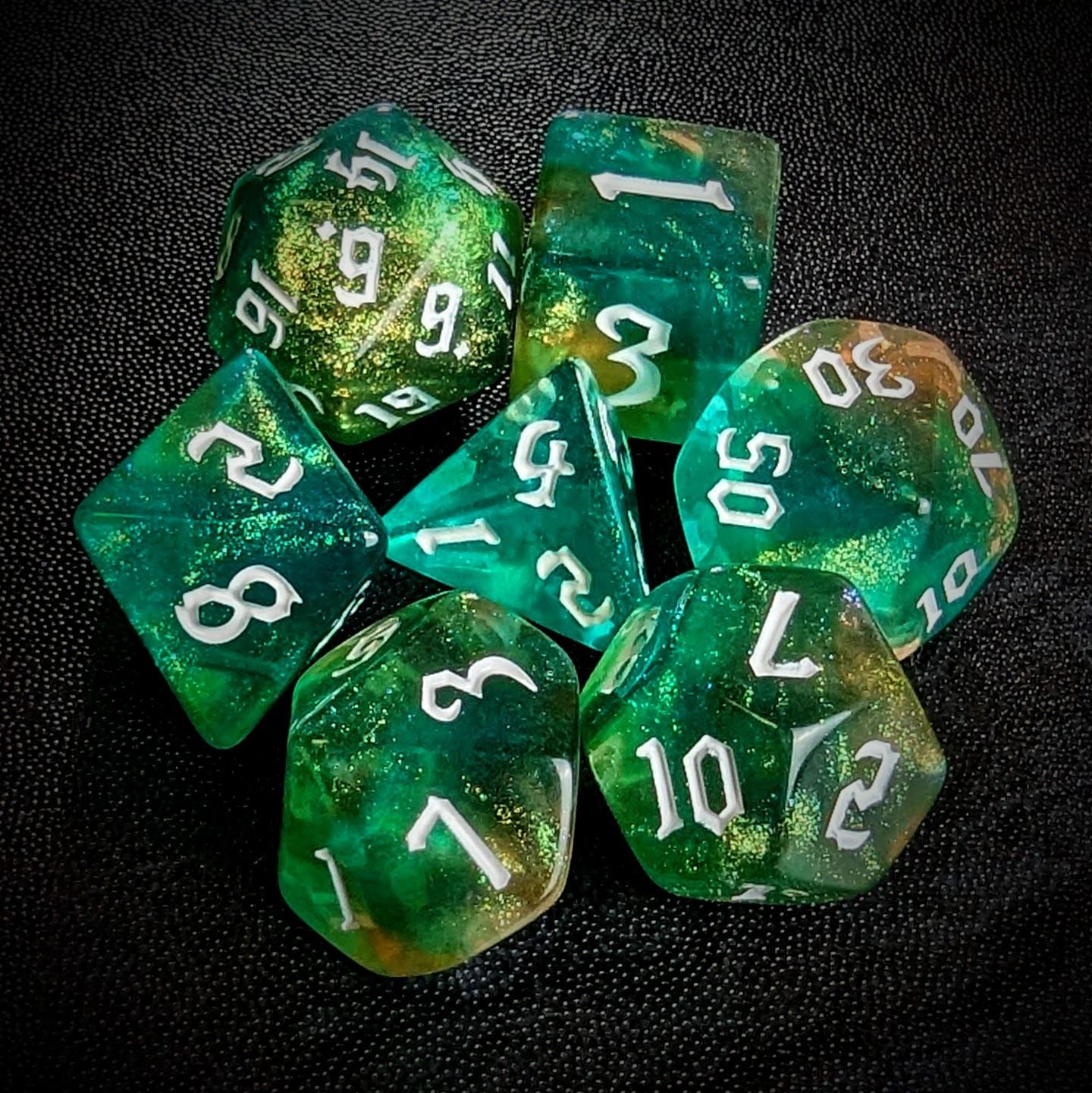Glitter in Green & Yellow Acrylic - 7pcs RPG Full Dice Set
