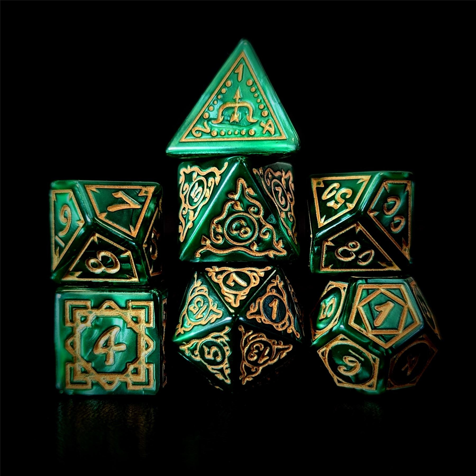 Gold Vines on Green Acrylic - 7pcs RPG Full Dice Set