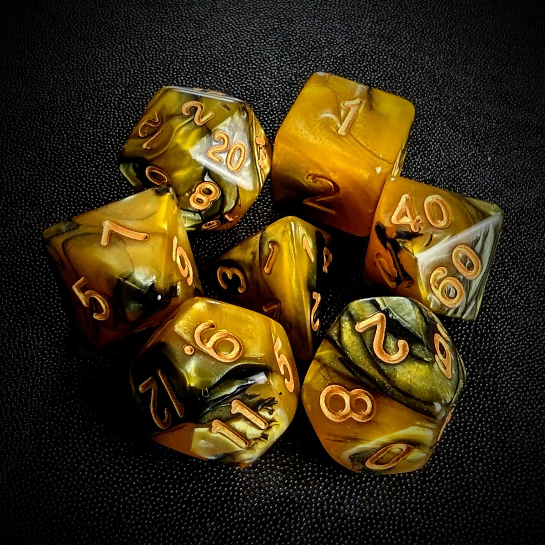 Blend of Black & Gold Acrylic - 7pcs RPG Full Dice Set
