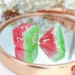 7pcs Dice Resin Layer White Font Green White Red