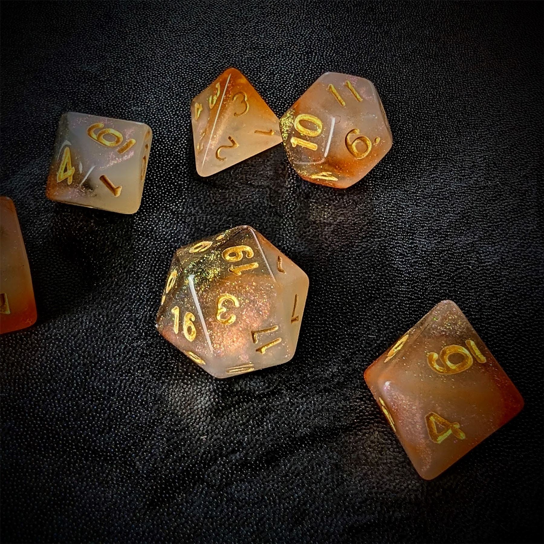 Glitter in Orange & White Acrylic - 7pcs RPG Full Dice Set