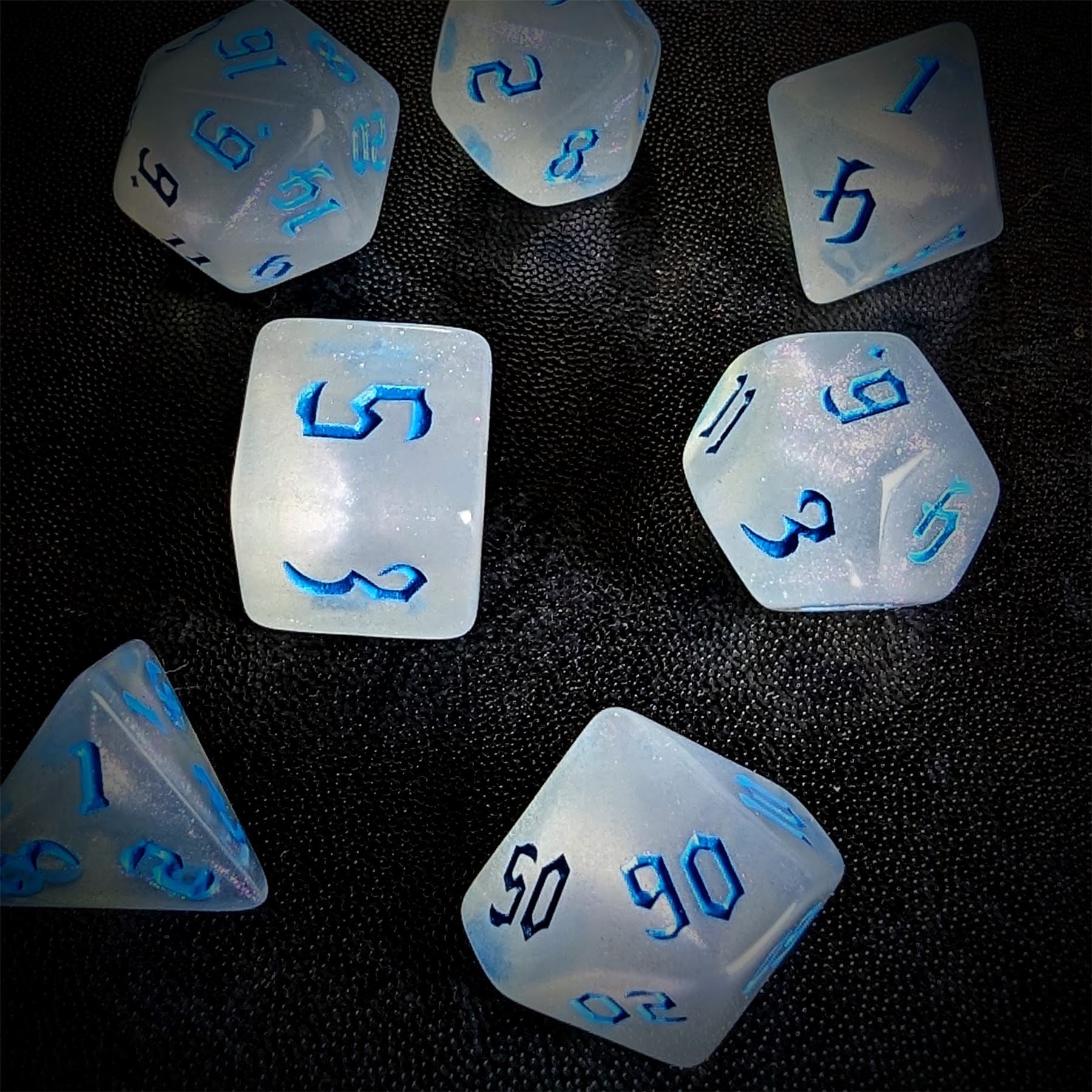Glitter in White Acrylic with Blue Font - 7pcs RPG Full Dice Set