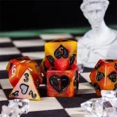 7pcs Dice Resin Pattern Hearts Black Font Yellow Red