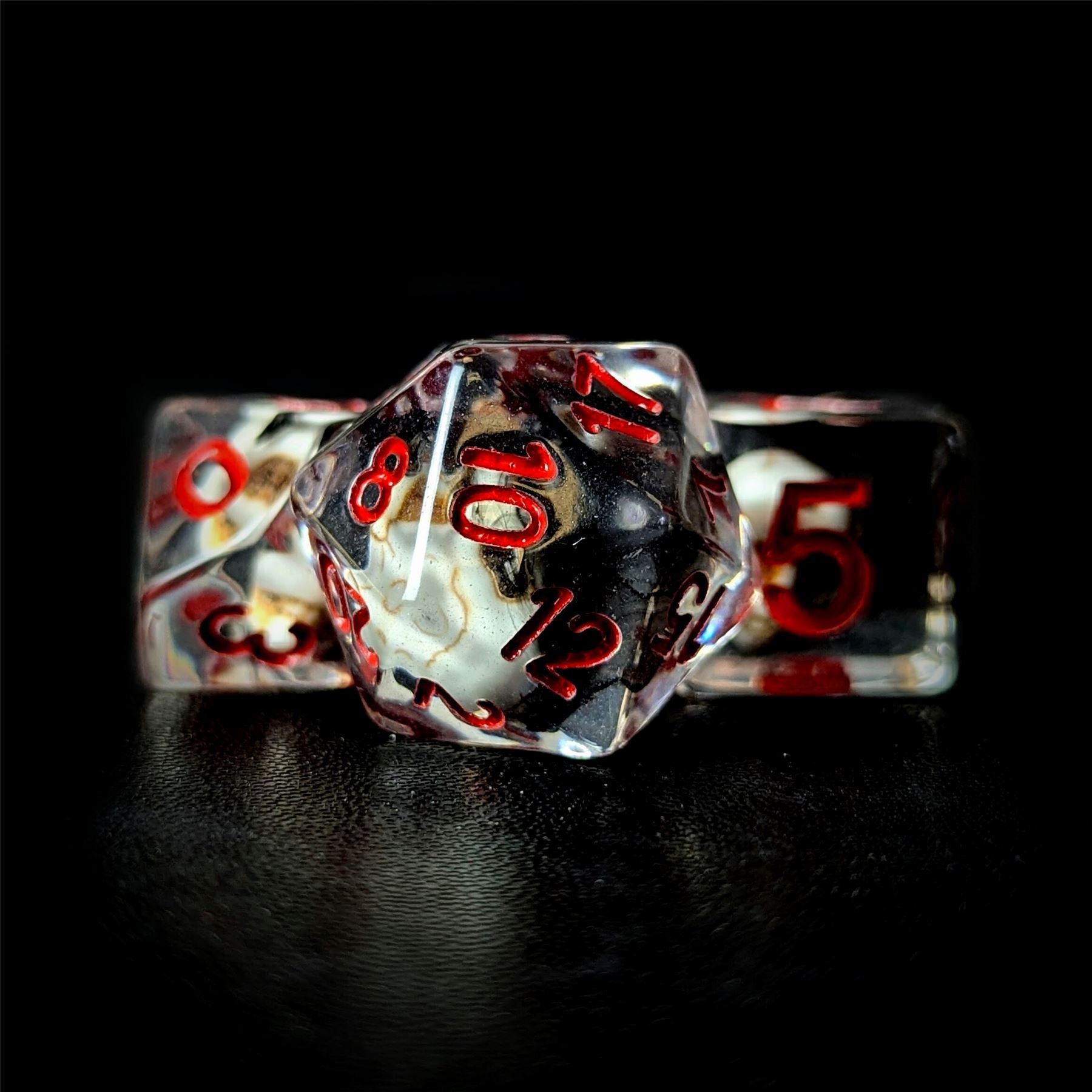 Skull in Clear & Black Resin - 7pcs RPG Full Dice Set