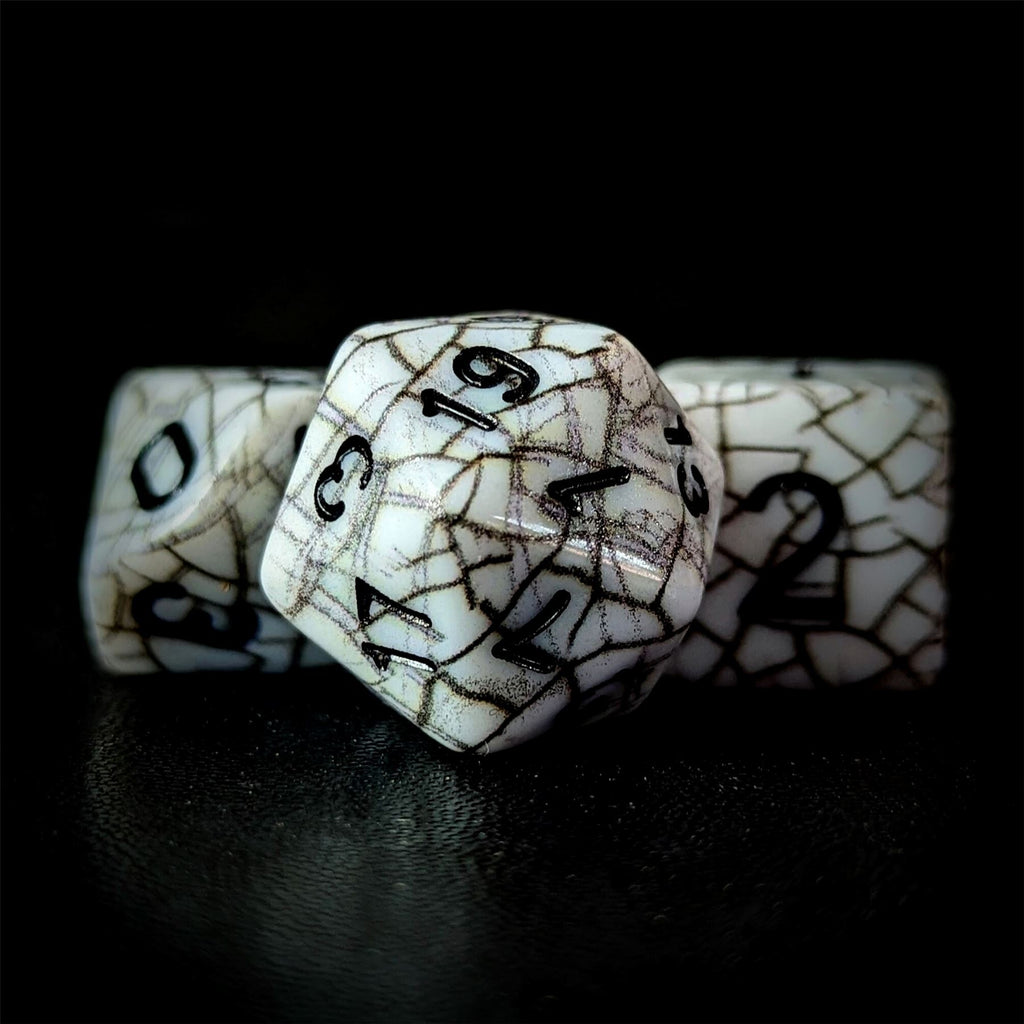 Cracked Black on White Acrylic - 7pcs RPG Full Dice Set