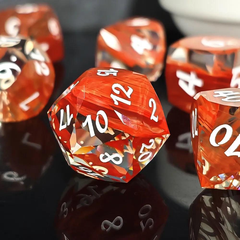 7pcs Dice Gem Glass Facet Ribbon White Font Clear Red