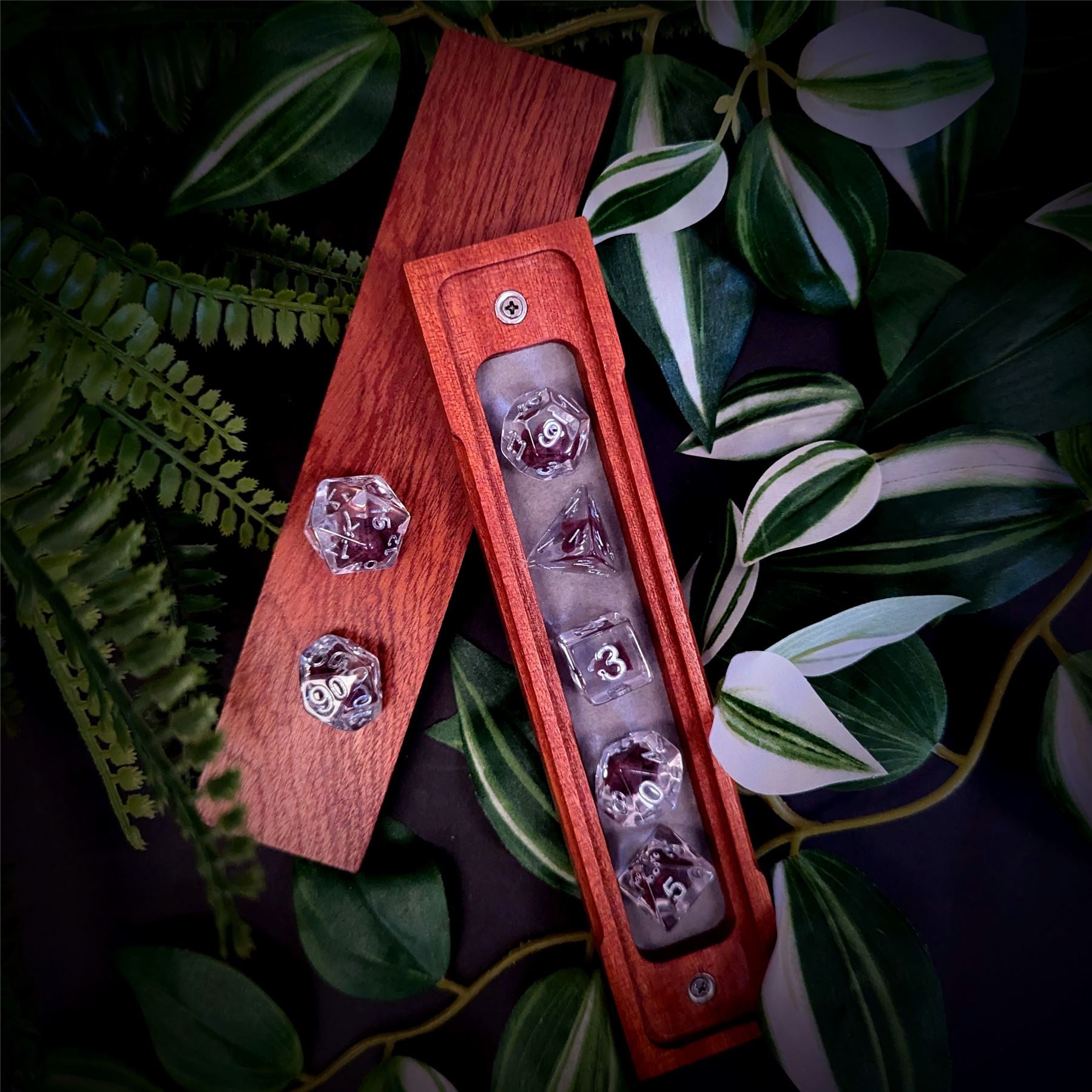 Brown Dog in Clear Resin - 7pcs RPG Full Dice Set