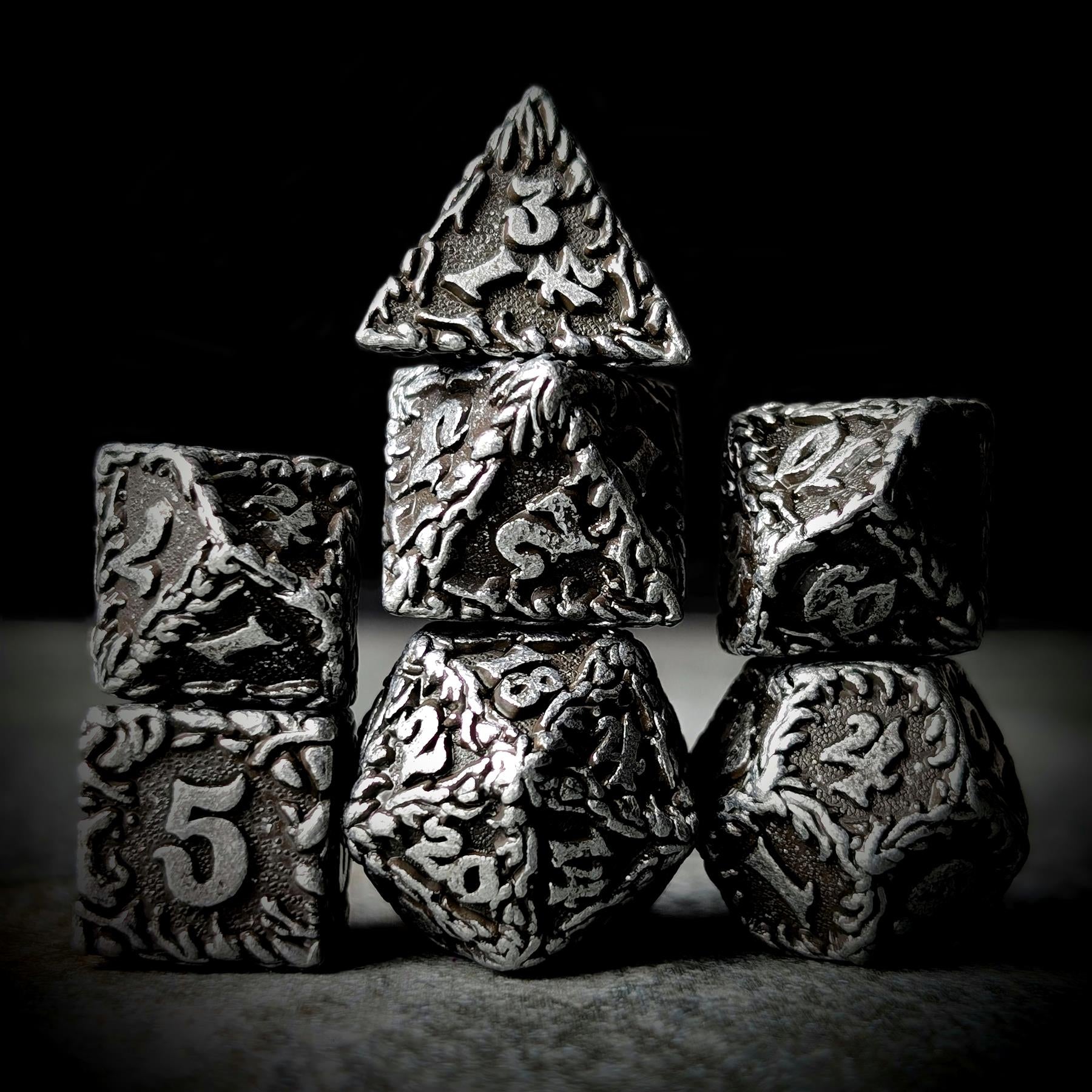 7pcs Dice Metal Druid Vine Wash Silver