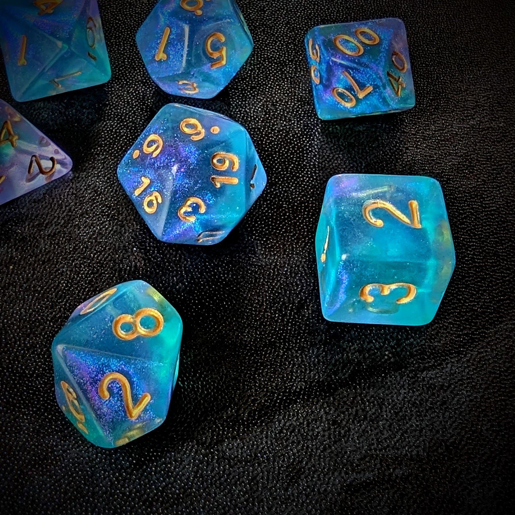 Glitter in Purple & Blue Acrylic - 7pcs RPG Full Dice Set
