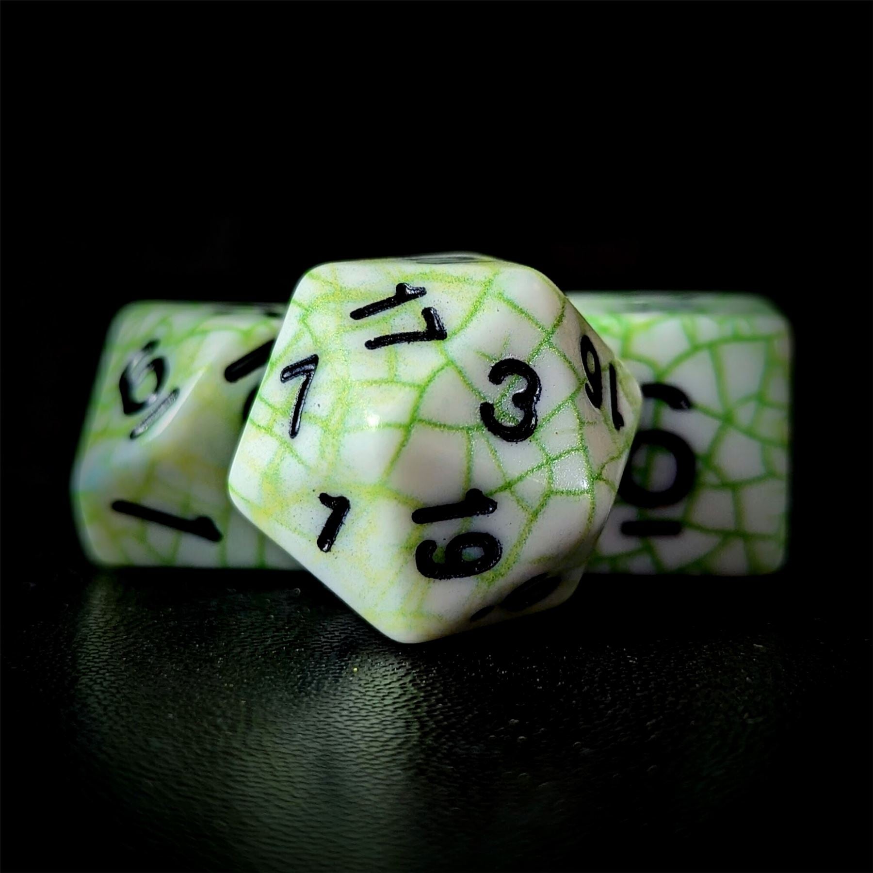 Cracked Green on White Acrylic - 7pcs RPG Full Dice Set