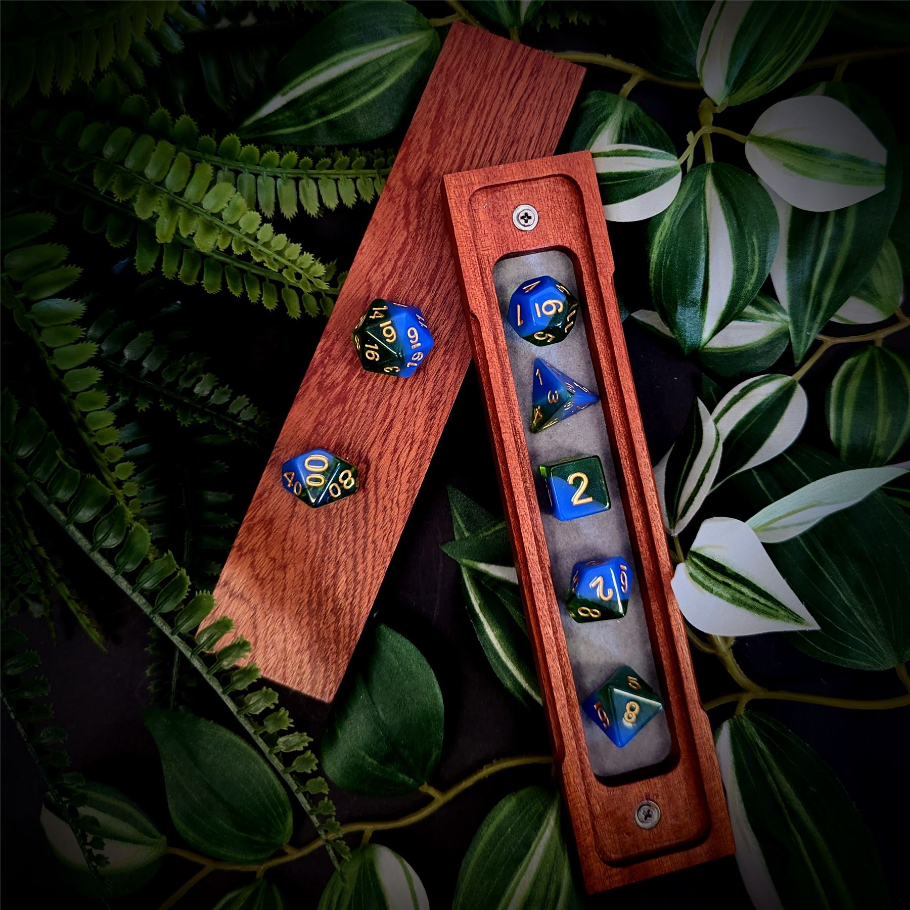 Layered Blue & Green with Shimmer Resin - 7pcs RPG Full Dice Set