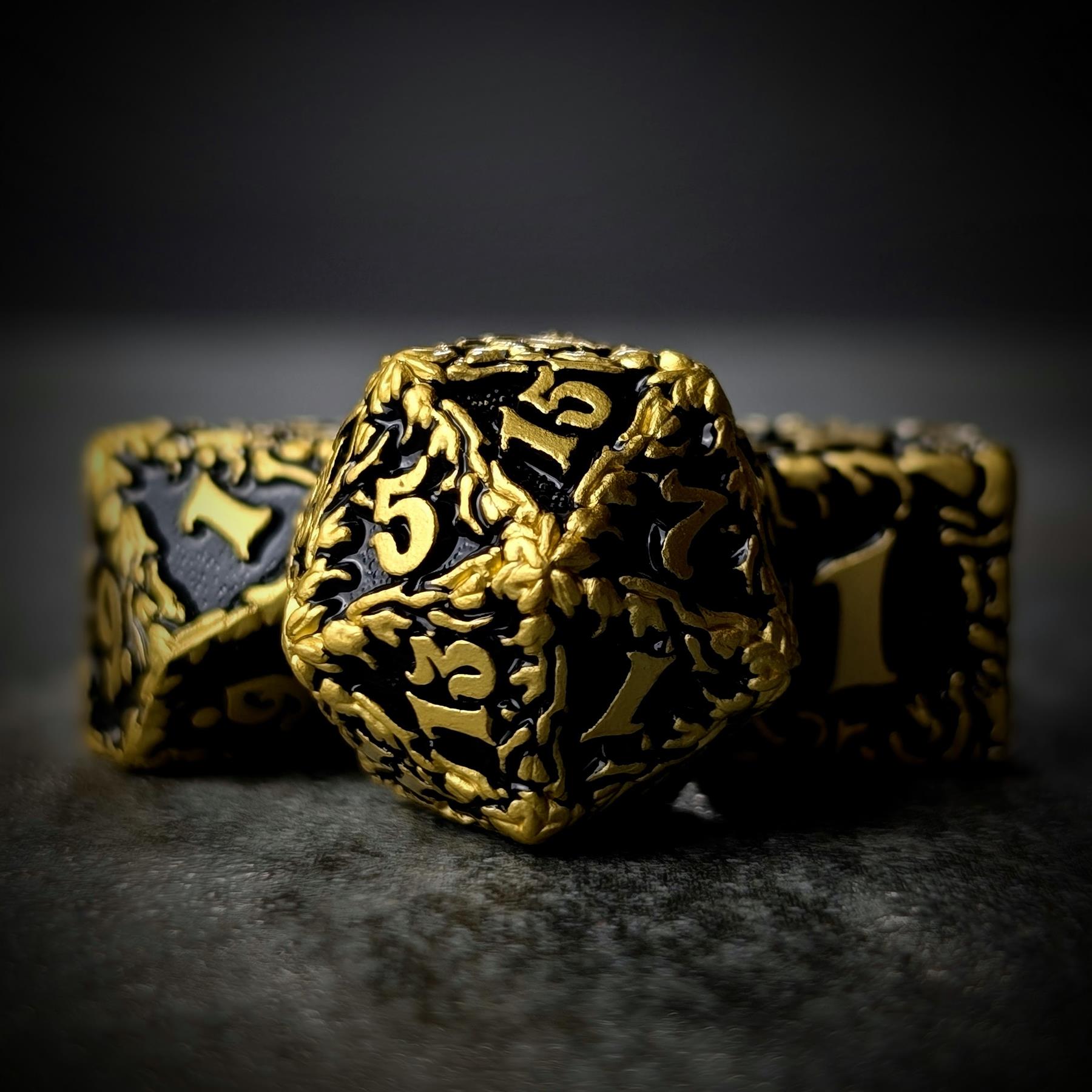 7pcs Dice Metal Druid Vine Gold Font Black